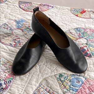 Everlane the day glove flats in black leather